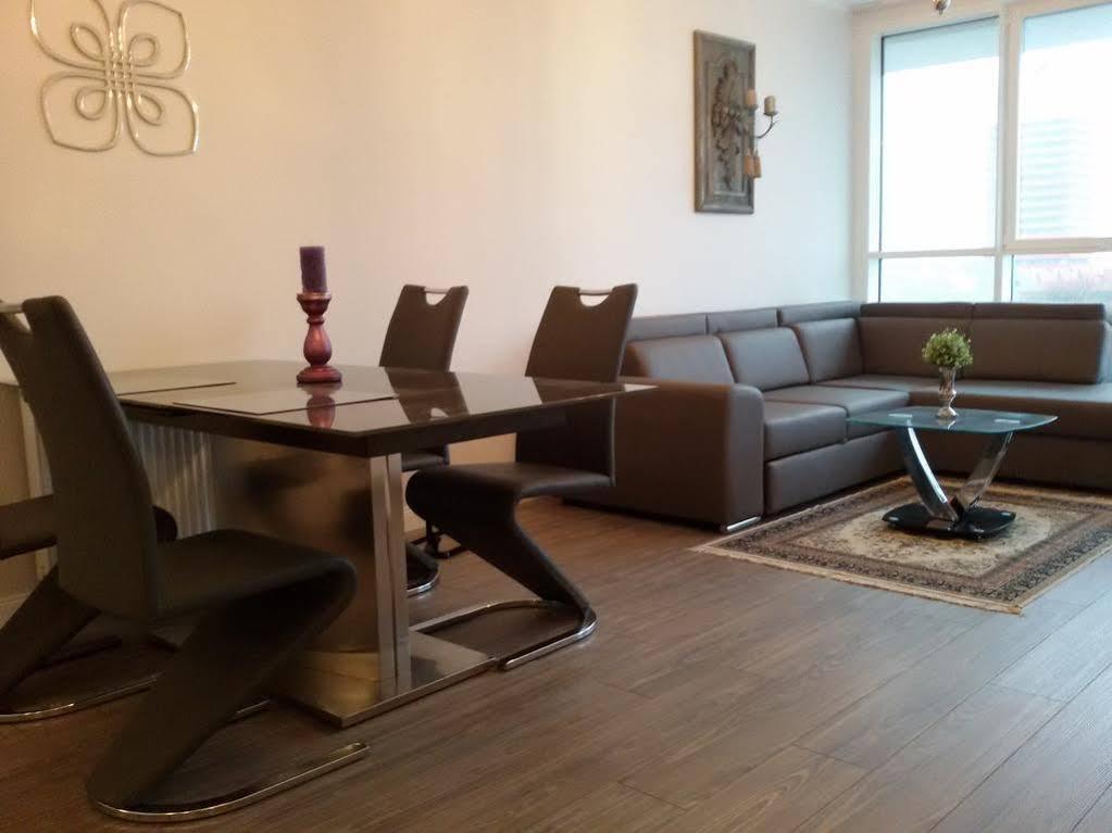 Apartamenty I.M.A Towarowa Poznan Bagian luar foto