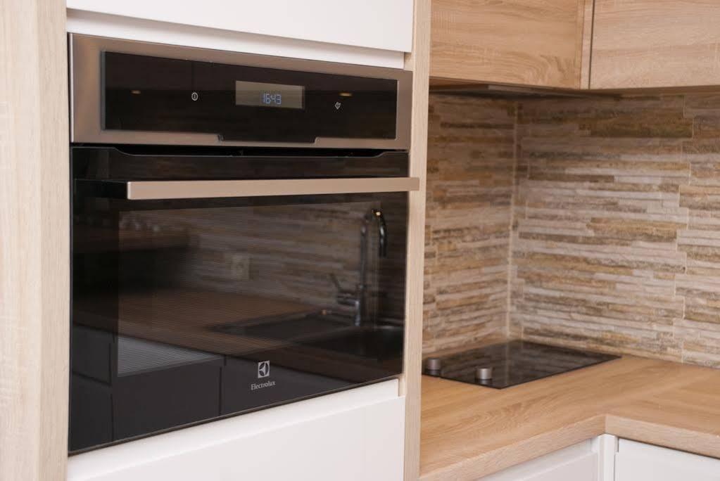 Apartamenty I.M.A Towarowa Poznan Bagian luar foto