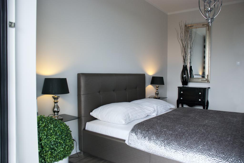 Apartamenty I.M.A Towarowa Poznan Ruang foto
