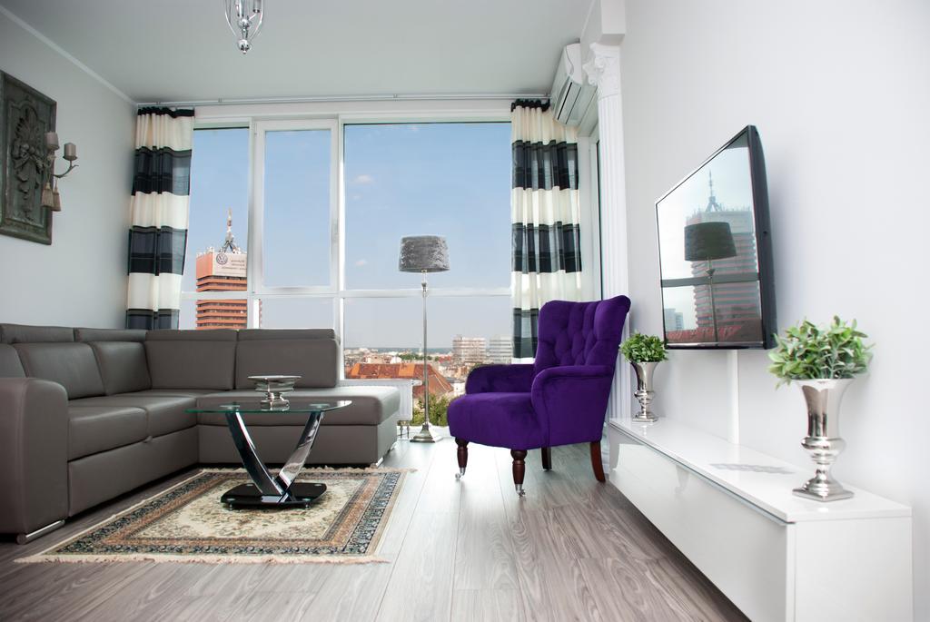 Apartamenty I.M.A Towarowa Poznan Ruang foto