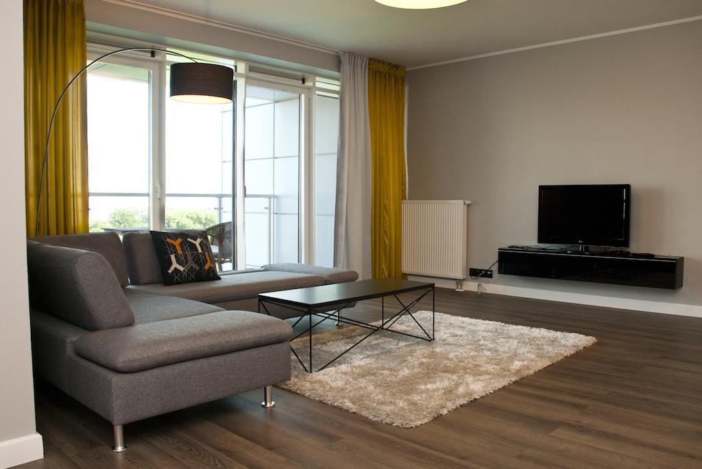 Apartamenty I.M.A Towarowa Poznan Ruang foto