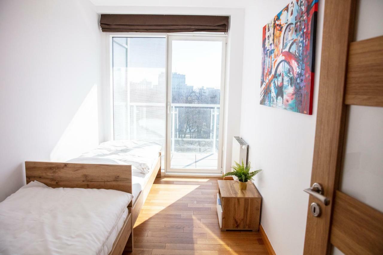 Apartamenty I.M.A Towarowa Poznan Bagian luar foto